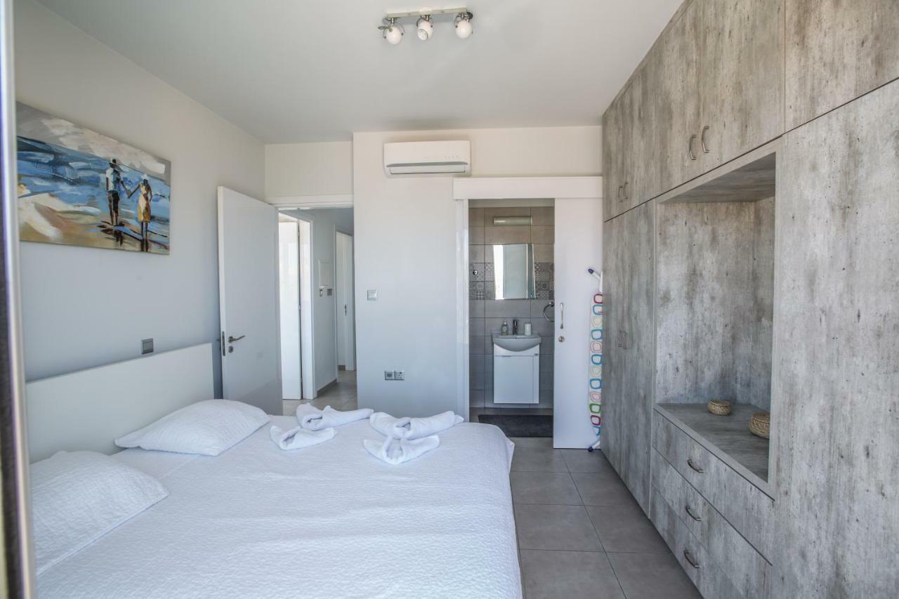 Kitsios Villas With Private Pool No2 普罗塔拉斯 外观 照片