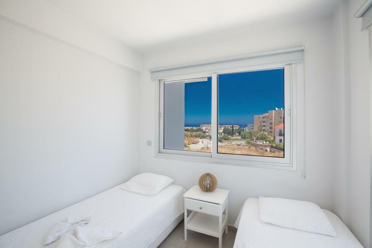 Kitsios Villas With Private Pool No2 普罗塔拉斯 外观 照片