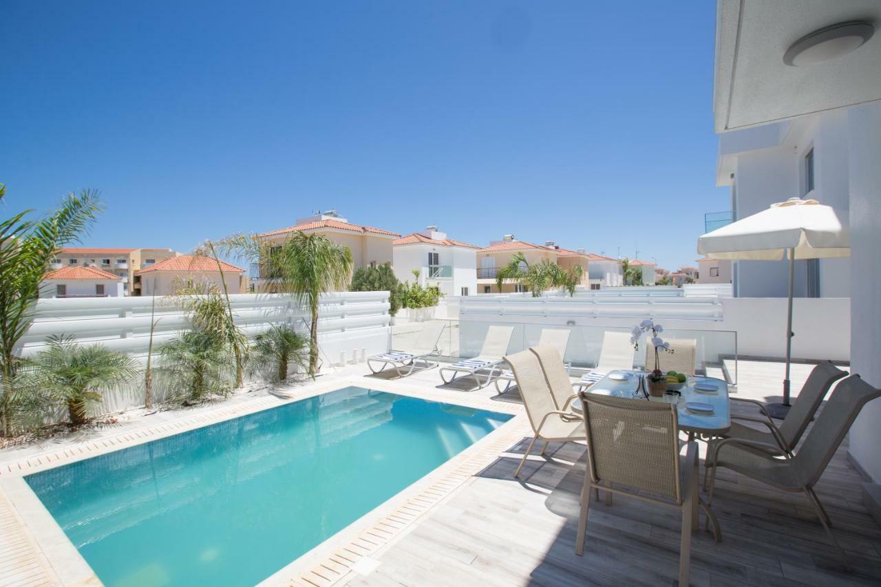 Kitsios Villas With Private Pool No2 普罗塔拉斯 外观 照片