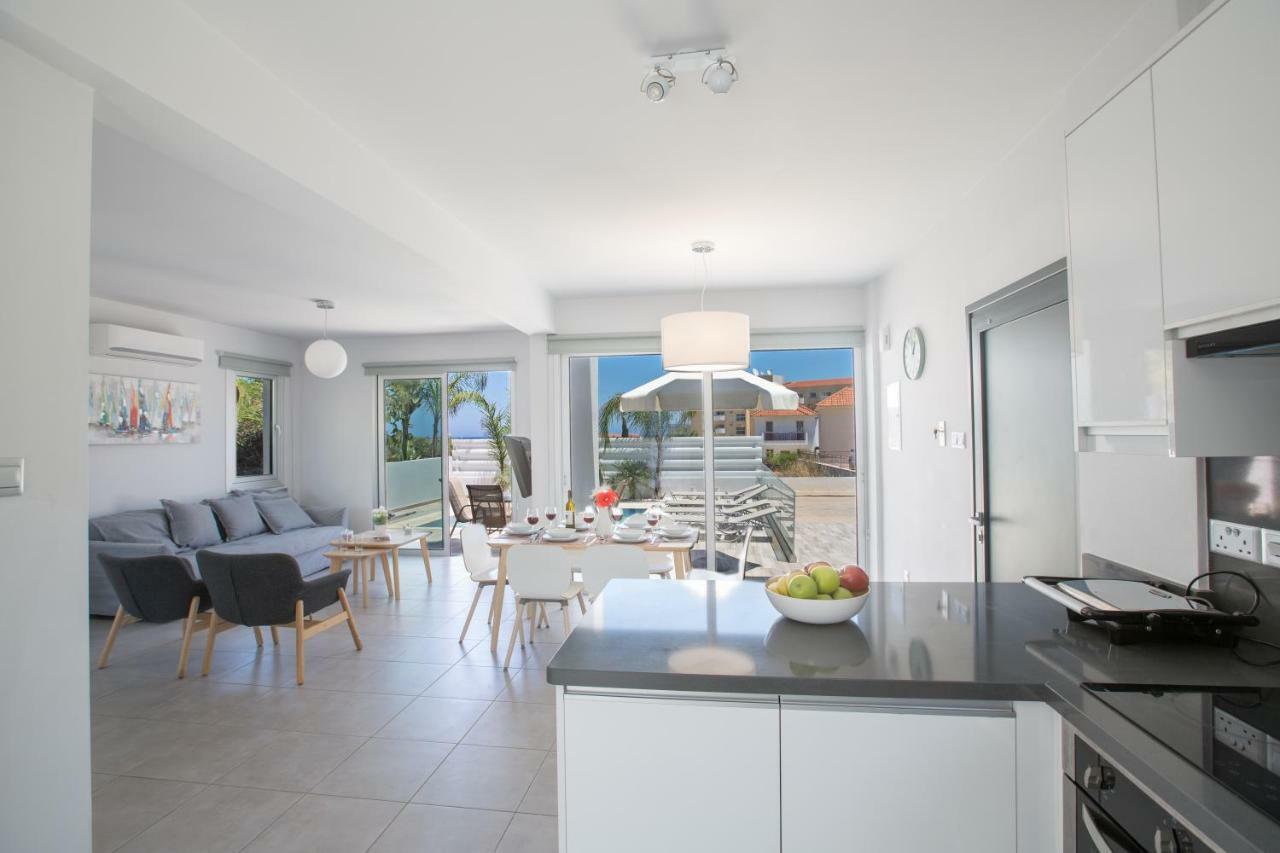 Kitsios Villas With Private Pool No2 普罗塔拉斯 外观 照片
