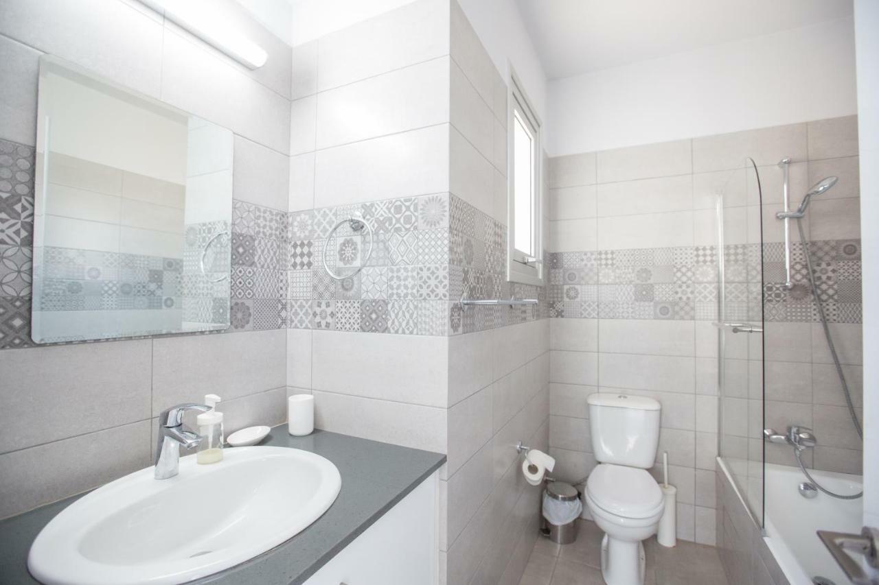 Kitsios Villas With Private Pool No2 普罗塔拉斯 外观 照片