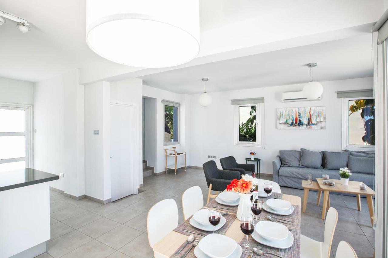 Kitsios Villas With Private Pool No2 普罗塔拉斯 外观 照片